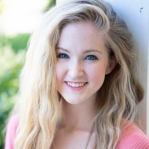 Meet your Posher, Lily